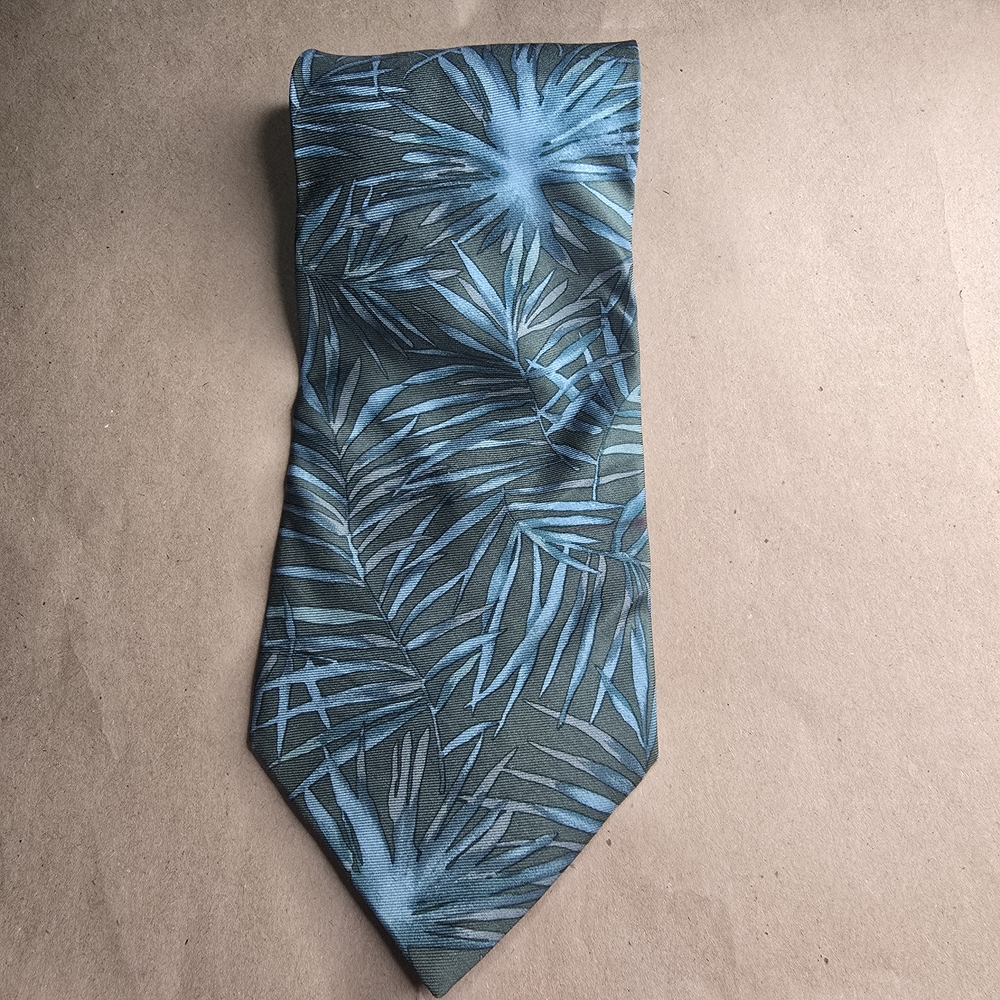Banana Republic Tropical Blue and Green Tie
